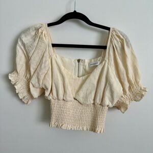 Vestique cream cropped top (size S)
